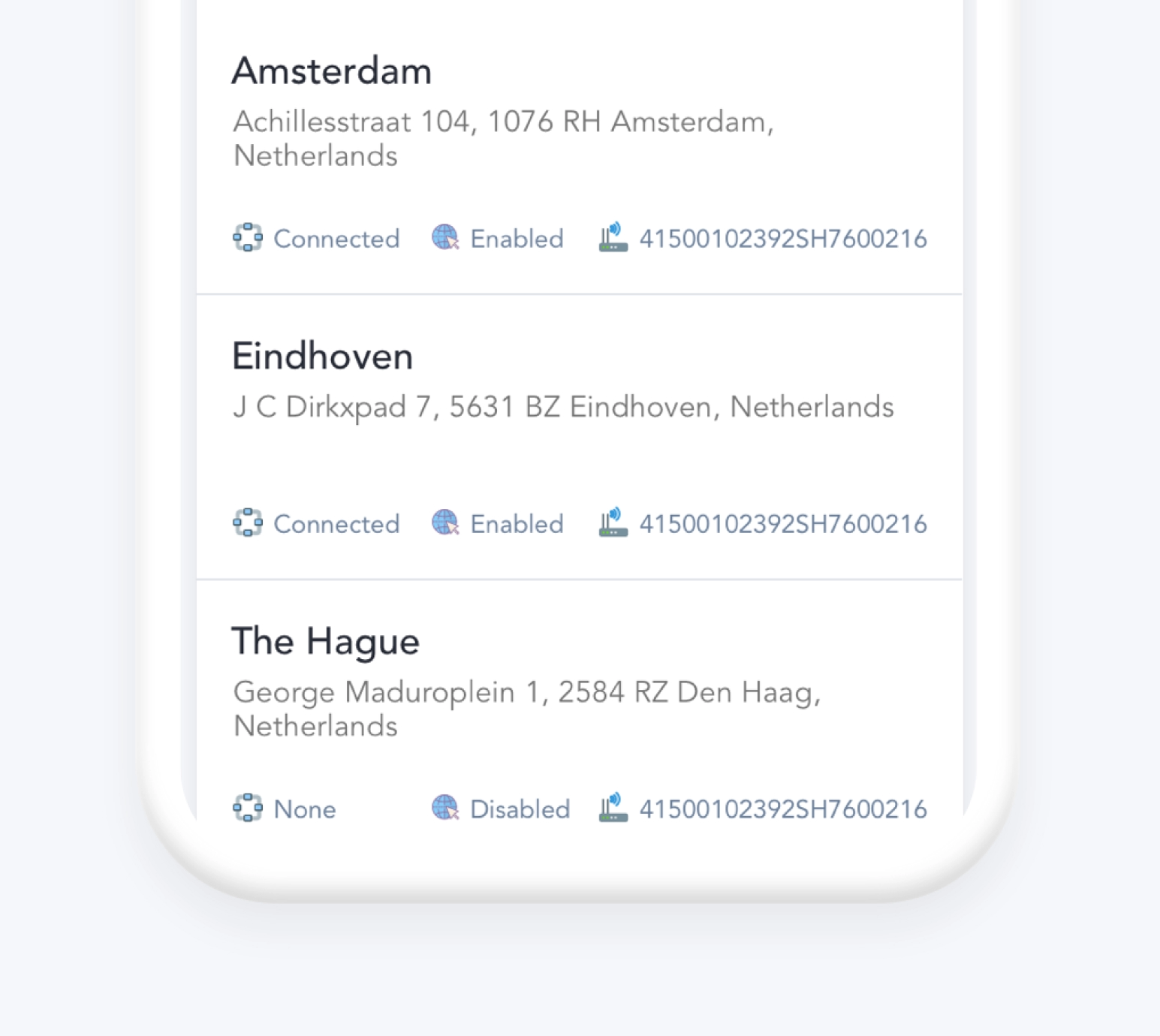 Vodafone dashboard with network status and address details.